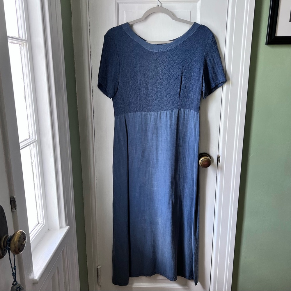 Cut Loose Maxi Vintage Dress Beautiful Blue Button Back Closure Size Small